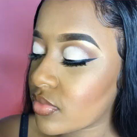 Free Mink Lash Application with the purchase of any bundle deal or lace wig purchase at @kaesvanity ❤️❤️❤️<a href="/tag/ad"class="tags"><span>#ad</span></a>