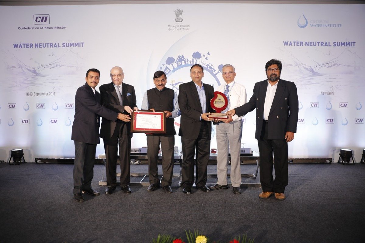 FollowCII's tweet photo. Congratulations @Mahindra_Auto - Chakan, #Maharashtra on being conferred CII National Award for Excellence in Water Management 2019 in the category 'Within the Fence.' #CIIWaterAwards2019 #CIIWaterSummit2019 #CIITWI @MinOfJalShakti @MoJSDoWRRDGR @cleanganganmcg https://t.co/aiXtfSl9mn