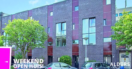 aldersmakelaars's tweet photo. NIEUW in GRONINGEN

Deze ruime stadsvilla is gelegen op een goede en gewilde locatie. De woning heeft 4 woonlagen en beschikt over een moderne woonkeuken en riant dakterras. Het centrum van de stad en diverse uitvalswegen zijn binnen nabij gelegen. 
https://t.co/Y40T9tS1Vm https://t.co/Z4GasWpO6h