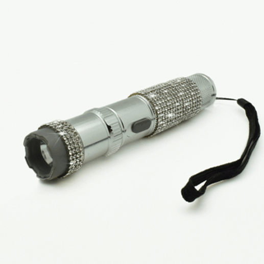 WomenOnGuard's tweet photo. NEW PRODUCT ALERT!
Jolt RhineStun Stun Flashlight 75 Million Volts in Silver.
Keeping in the style of things, we have a stunning Jolt RhineStun Stun Flashlight in Silver that carries 75 Million Volts. Check it out: https://t.co/lVMHEI0auj https://t.co/r6jKcWpcPj