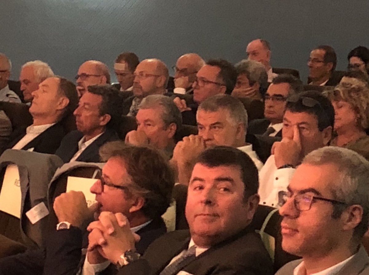 Merci <a href="/FRTP_AuRA/">FRTP Auvergne-Rhône-Alpes</a> de nous accueillir #Bourgenbresse pour échanger avec nos entrepreneurs de la Région sur tous les sujets chauds du moment ⛽️🚧 <a href="/FNTP_info/">Les Travaux Publics</a> <a href="/cavagneb/">Bruno Cavagné</a> <a href="/Pierre_Berger63/">Pierre Berger(✸,✸)</a> <a href="/PMalochet63/">Pierre Malochet</a> <a href="/BrunoLeMaire/">Bruno Le Maire</a> <a href="/GDarmanin/">Gérald DARMANIN</a>