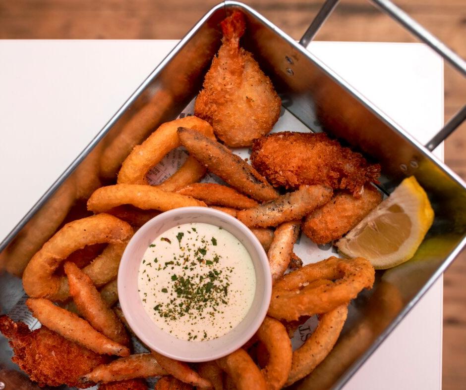 _locanda_'s tweet image. Because sometimes one type of Seafood just isn't enough! 🙌 #seafood #variety #options

Book here &amp;gt;&amp;gt;&amp;gt; bit.ly/LocandaBookings