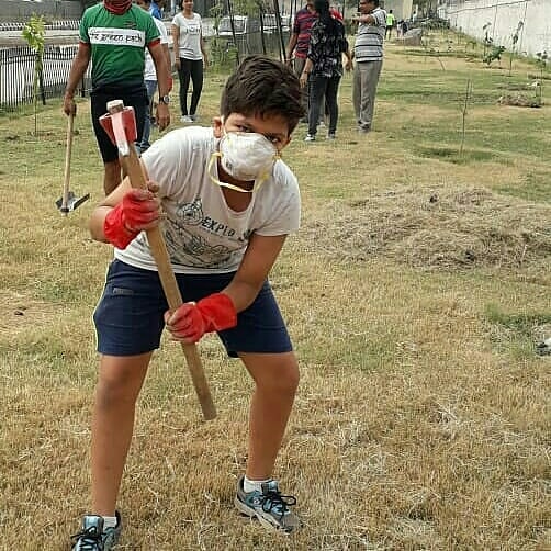 AaravSeth_'s tweet photo. My team #Mission100CroreTree is organizing a mega #CleanUp drive on this #WorldCleanUpDay2019 2 clean the area around Chhath Ghat #Hindon river Ghaziabad,India on Sat,21st sep.
BE A PART OF THE WORLD'S BIGGEST CIVIC ACTION
#Group22 @IleneWinokur @ashraful3112 @JenWilliamsEdu https://t.co/yS9Hq0Bi1R