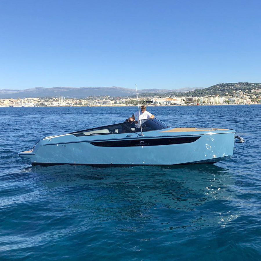 Cranchi_Yachts's tweet photo. On the occasion of the International Boat Show, we present the new palette of special paint.
Come and discover Cranchi #E26Classic in its new Amalfi Blue tone
🇮🇹 Salone Nautico Internazionale > 19 - 24 September 2019> Genoa, Italy https://t.co/eawEbhQj5Z