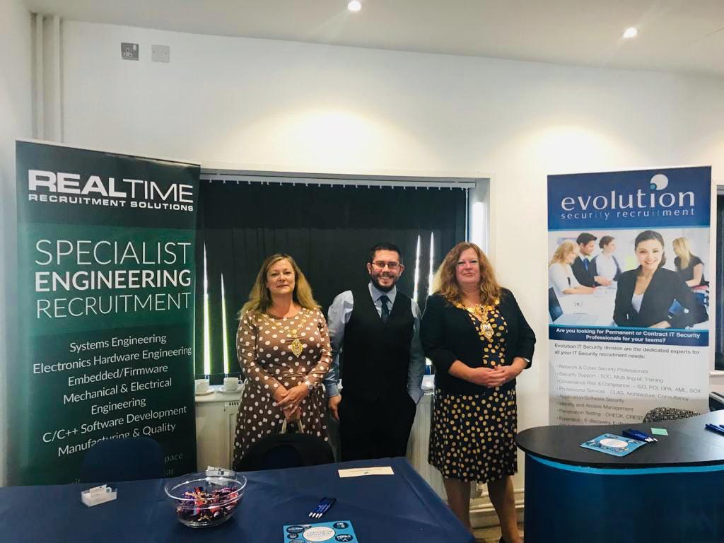 evo_careers's tweet photo. We had a great day at #warringtonjobsfair yesterday! Our Senior Talent Acquisition Manager, Gareth, even got to meet the Mayor of Warrington! π
If you couldn't make it to the jobs fair and are interested in joining Evolution, visit: https://t.co/LEP0e1UCP1
#JoinOurEvolution https://t.co/Dgy8wbsRYs