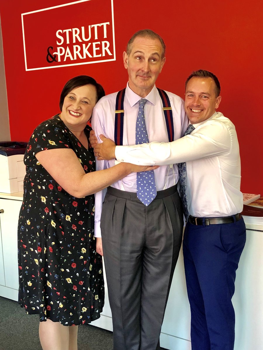 Don't forget everyone, it is National Hug Your Boss Day! Ed was obviously thrilled about this! #nationalhugyourbossday #marketharborough #estateagents #happyworkplace