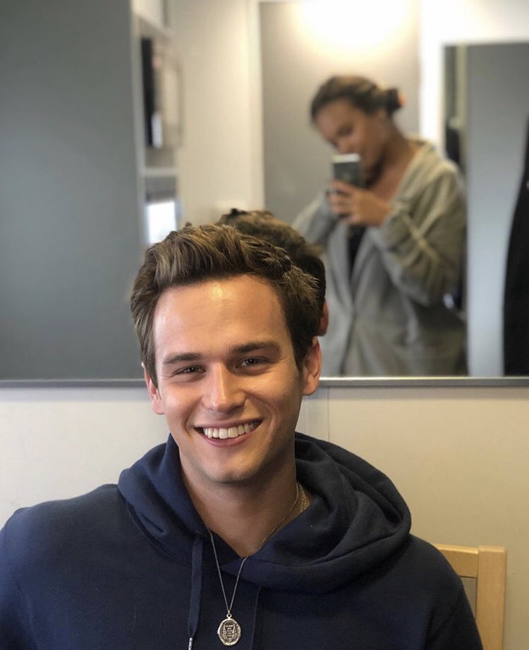 SpunkyJessica's tweet image. instagram girlfriend duties