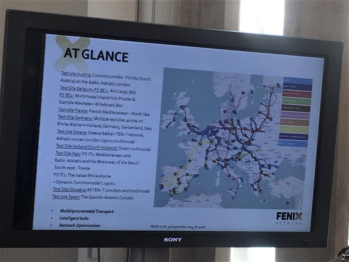 pluservice's tweet image. LIVE! - #PatrycjaKulesza, Project manager at 
@inea_eu during her introductory address at #FENIXproject event