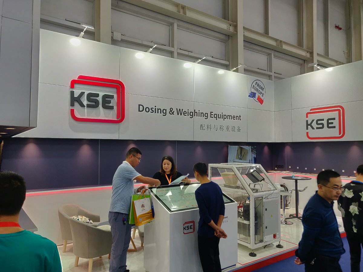 kse_nl's tweet photo. #VIVQingdao 2019 is in full swing! You can still visit us until September 21st at booth C017 in hall S2. Our experts will gladly answer all of your questions on dosing and weighing! #dosing #weighing #feed #KSE #ALFRA https://t.co/xek491VYLR