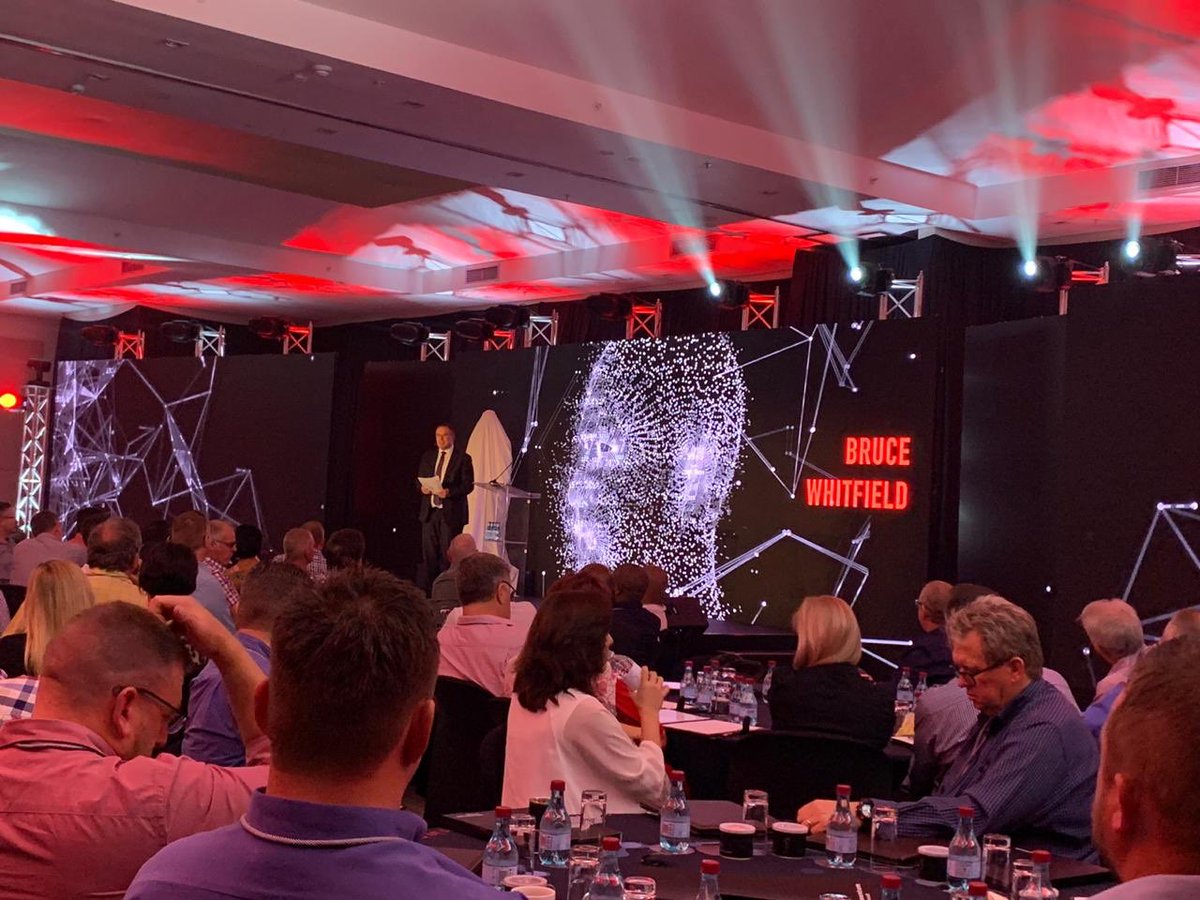 Bruce Whitfield never disappoints. #MCFusion2019
 <a href="/WandileSihlobo/">Wandile Sihlobo</a> <a href="/VusiThembekwayo/">VT</a> <a href="/JeanetteMarais/">Jeanette Marais</a> <a href="/vdberg_hannes/">Hannes van den Berg</a>
@IamJohnSane
<a href="/brucebusiness/">Bruce Whitfield</a> @marnusbroodryk