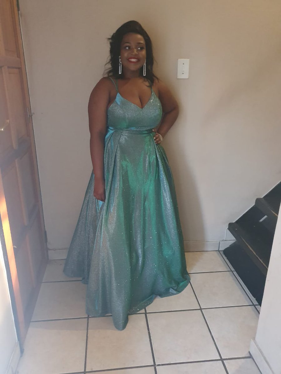 nechie_marbles's tweet photo. #Prom19 https://t.co/6PmKsRCfWf