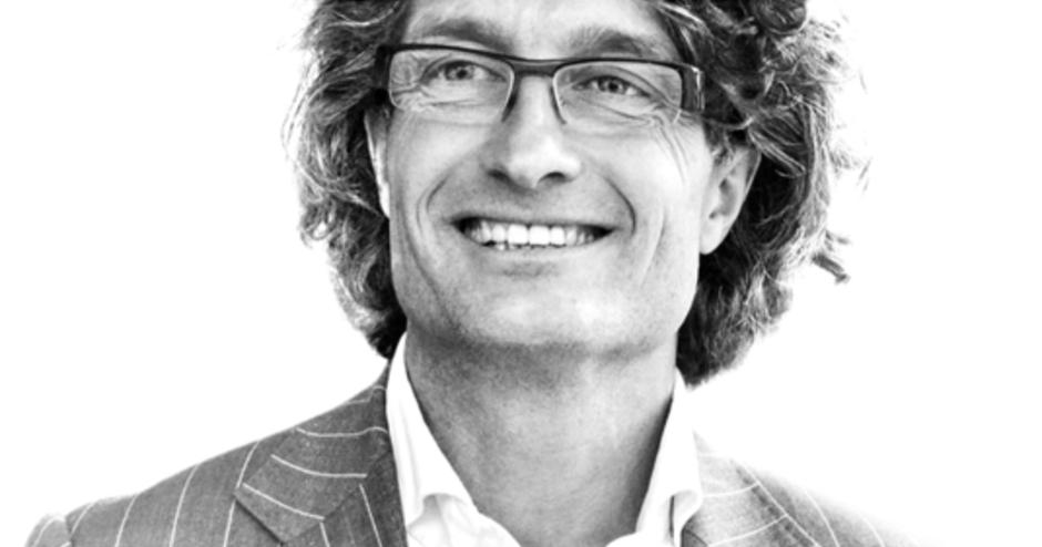 nextdentbv's tweet photo. Join Rik Jacobs, VP and General Manager Dental at @3dsystems, for his Breakout Session at IDT International Digital Denture Symposium 2019 in Atlanta on September 27th from 1.45pm to 2.45pm. #3dprinting #dentistry #letsredefinetogether https://t.co/5ft5ldvPMv