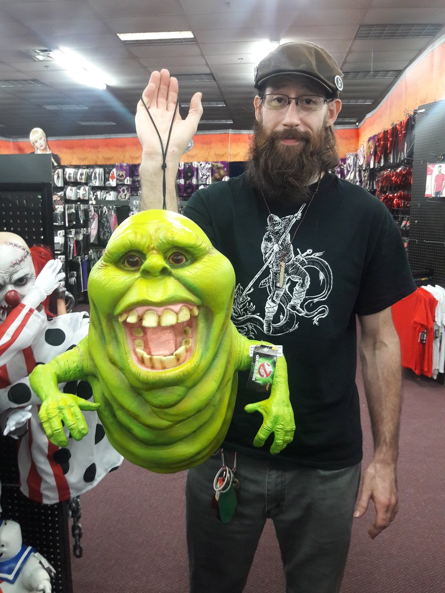 gabaghoulash's tweet photo. It's my favorite human in the whole wide worlds birthday today. #MutantFam/#HorrorFam please help me wish @_VinzClortho a very Happy Birthday! Looking forward to loving you for many, many more. 😘 #HappyBirthday #TheKeyMaster https://t.co/leph4SxUXk