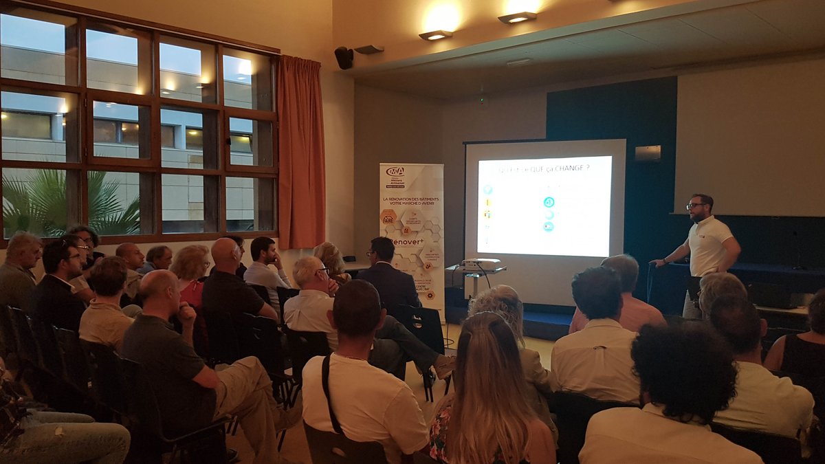 Biofib's tweet photo. "Tout savoir sur l'isolation en #Chanvre" c'était le thème de l'apéro de la rénovation organisé par @CMAR_PACA et @CCItalienne ! Objectifs: accompagner nos acteurs locaux dans l'utilisation de matériaux #biosourcés 🌱🏠👌#ChanvreAddict https://t.co/Ru0er51GNx