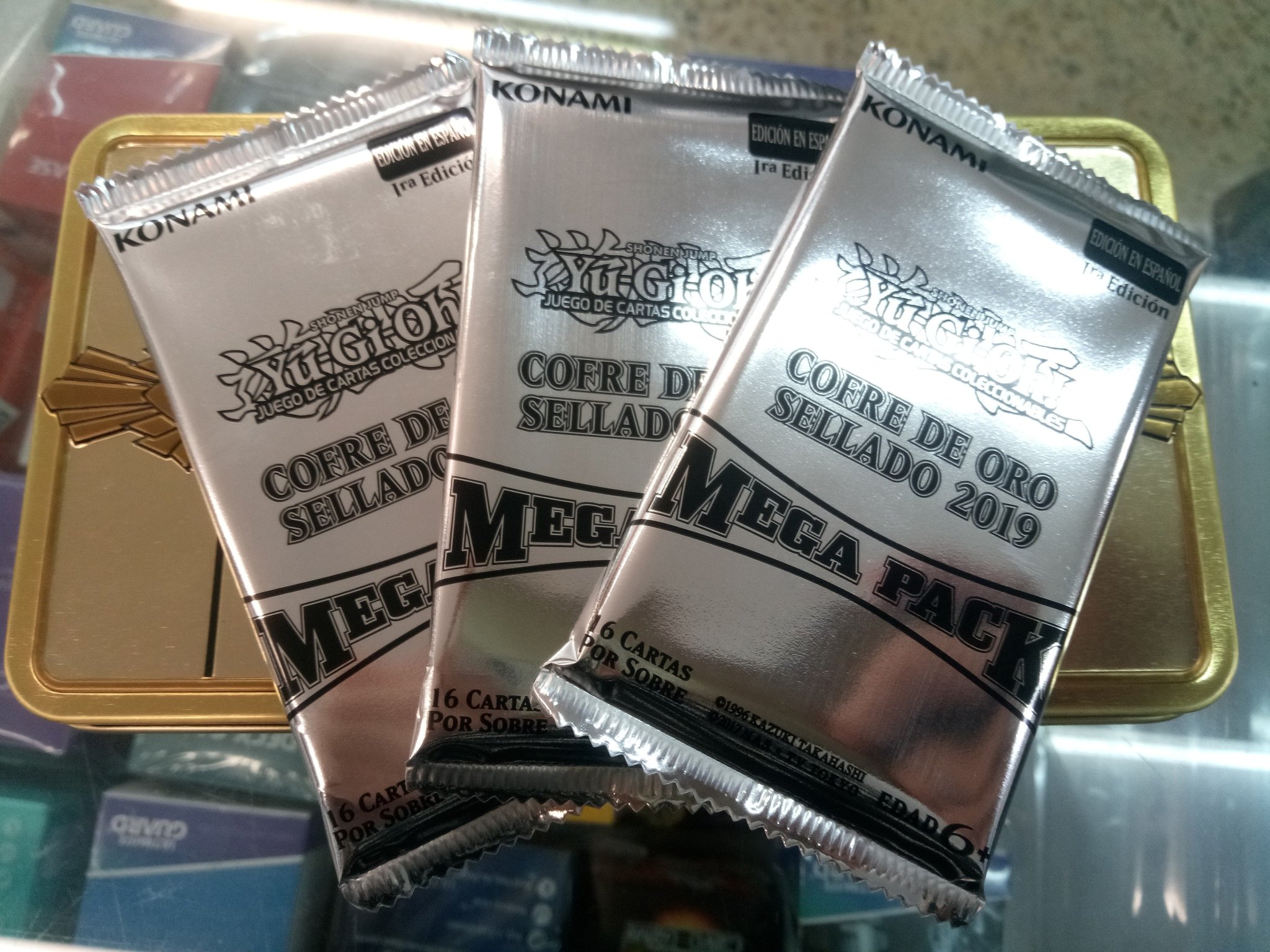 Uživatel La Màquina Del Temps Na Twitteru Tenemos Disponibles Sobres Sueltos De Yugioh Cofre Dorado Así Que Si Os Apetece Probar Suerte Con Algún Sobre Individual Estáis De Enhorabuena Tanto En Tienda