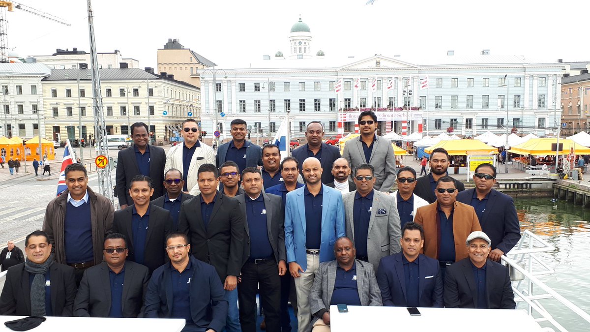 HarriKamarainen's tweet photo. Just a week ago we met with Young Lankan Entrepreneurs (https://t.co/2uOGppw4I5) in #Helsinki (pic 2) and today in #Colombo (pic 1). Business community is building bridges 👍 🇫🇮🇱🇰 Will politicians follow?

@Ulkoministerio @BusinessFinland @teamfinlandfi @K3FIN @AmRods #SriLanka https://t.co/TtfaoHof5v