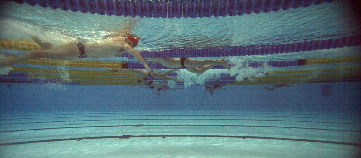 What a catch! Marvellous effort that! #1st2nd3rdQuartile #TouchPauseEngage #BigShapes