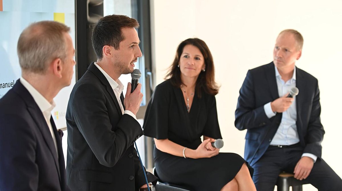 microsoftfrance's tweet image. « Nous invitons nos collaborateurs à s’impliquer dans des projets d’#AIForGood grâce à notre programme de mécénat de compétences #ShareAI. Aujourd’hui plus d&apos;une centaine d&apos;entre eux sont mobilisés en 🇫🇷 pour la réussite de ce programme » @LaurenceLafont, COO de Microsoft France