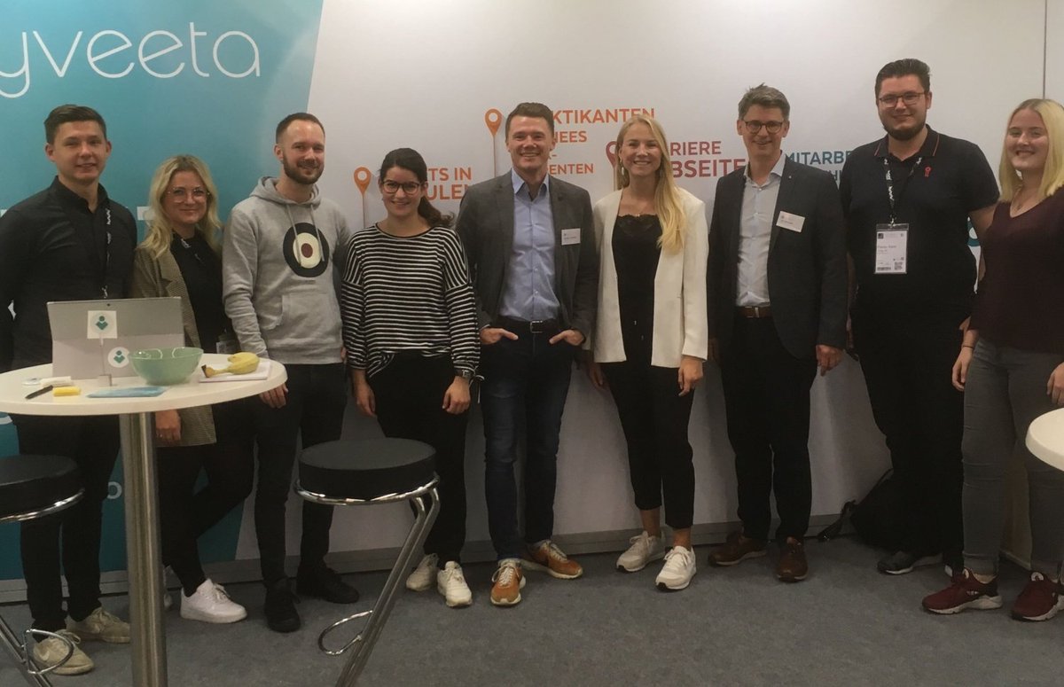 Schon der 3. Tag der #ZPEurope19 in Köln!
Erfahren Sie warum Talent Relationship Management in Zeiten des Fachkräftemangels immer wichtiger wird! Sie finden uns in Halle 3.1, Stand K.20.

Foto: Besuch vom fantastische Recruiting Team von Innogy.

#ZPE19 #talent #koelnmesse #Koeln