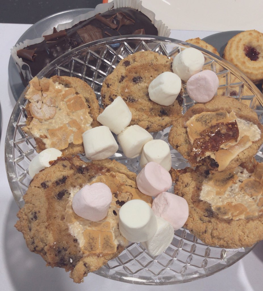 There were bakers of ALL levels taking part... <a href="/BewleysIreland/">Bewley's Ireland</a> #Coffee4Hospice