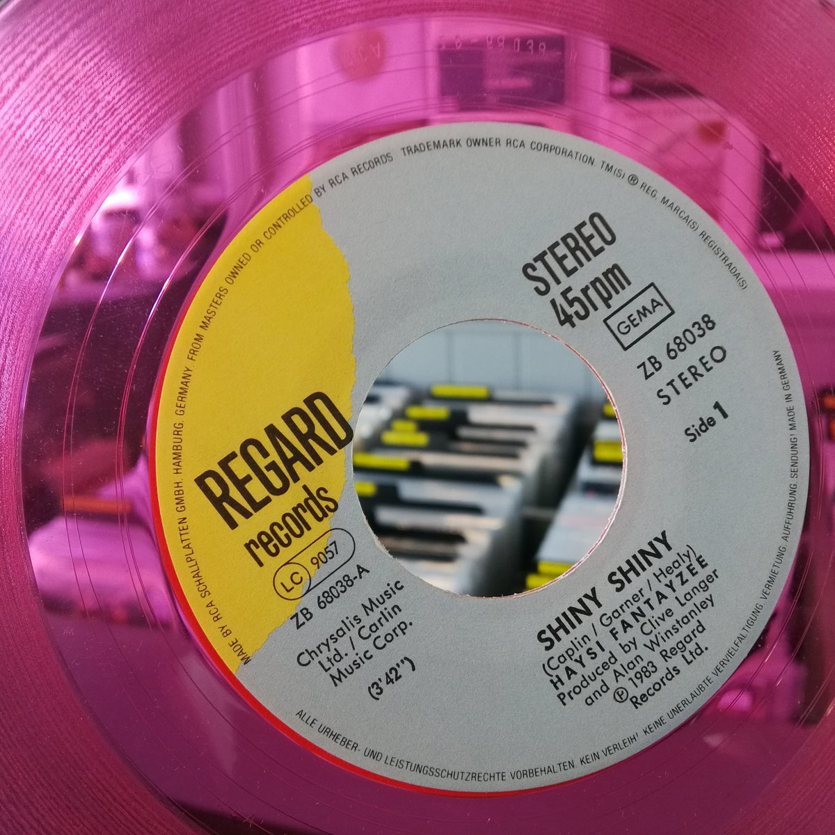 'I ain't lying cos there ain't no time, no city it's a pity cos I dress divine' the very underrated Haysi Fantayzee's ode to nuclear war, altogether now 'Shiny Shiny bad times behind me ...' Beautiful German pink vinyl 7' #haysifantayzee #jeremyhealy #kategarner #colouredvinyl