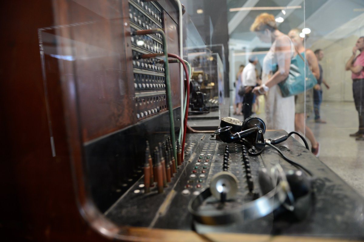 CACiencies's tweet photo. Com ha sorgit la tecnologia que simplifica hui la nostra vida? 

Descobrix-ho en la mostra #CulturaPolitècnica de @UPV i imagina també com serà el nostre futur.

Fins al 22 de setembre #MuseudelesCiències #gratis https://t.co/CqrAMLUw5b