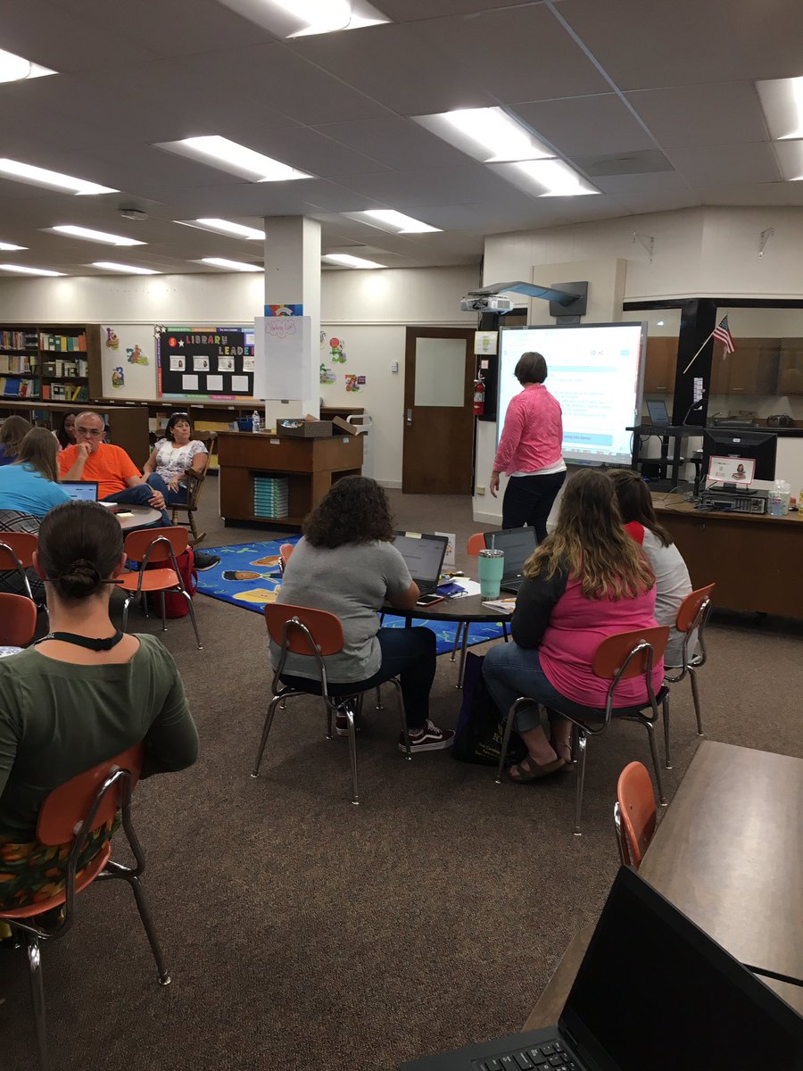rhandrewselem's tweet photo. The #MakingMINE19 team lead us in teacher clarity and how to cross the rigor divide in our workday PD. Lots of great information to take back with us to PLCs and the classroom! @ABSSCurrPd https://t.co/Gtsma9UuhJ