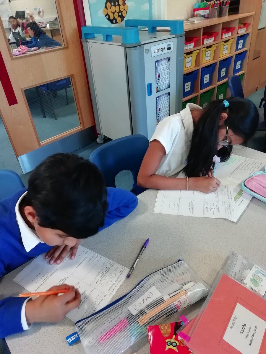 Rowlatts_TMET's tweet photo. Yr 5 are completing maths exit tickets to show what they have learned about number and place value! #rhmaths https://t.co/FQCmd95BRS