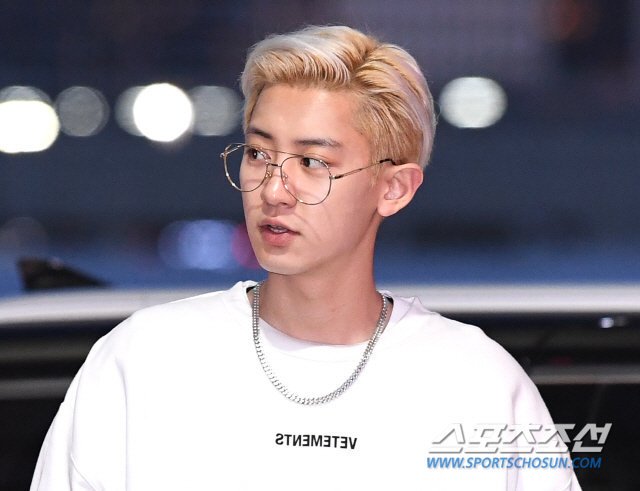 chanyeol pics tweet media