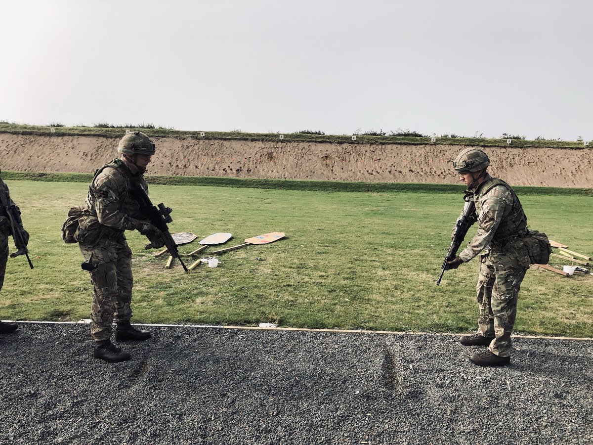 C Company 2 Rifles honing their CQM skills on Ballykinler ranges #raiseyoursights #swiftandbold @ArmyComd51X @1UKDivision