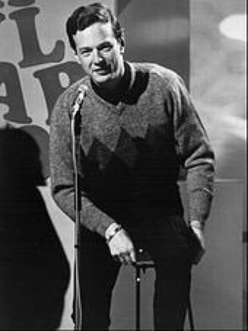 September 19.
Brian Epstein was born on this day in 1934. 
Happy Birthday Brian! 
rt 