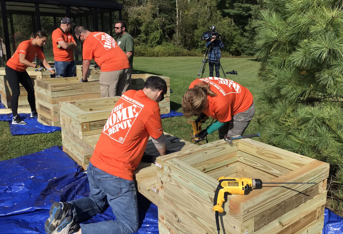 What a great time with the Team Depot event in Bedford yesterday. Veterans keeping us free allows us to do this great work. #teamdepot