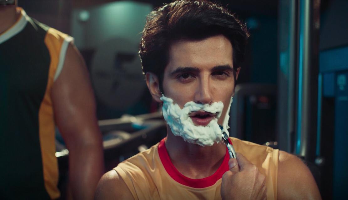 Its_parakh's tweet photo. U not going to miss out this  #NoMoreFOAMO Ad film and its song from @GilletteIndia Absolutely perfect as a shaving theme song https://t.co/Gk3IjpV8ao