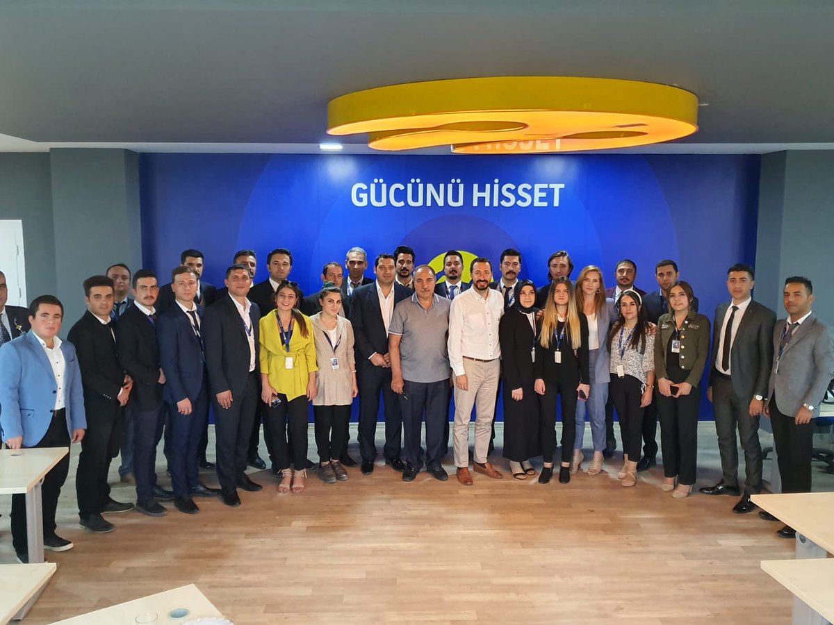 SabanGultepe's tweet photo. TURKCELL KÇM kurmsal çözüm merkezimizin TEMMUZ ve AĞUSTOS ayı performans değerlendirme toplantımızı bölge müdürümüz sayın soner DİLMEN ile birlikte ipekyolundaki işyerimizde yaptık başarılarından dolayı tüm çalışma arkadaşlarımıza teşekkür ederim https://t.co/laO8lMsCfc