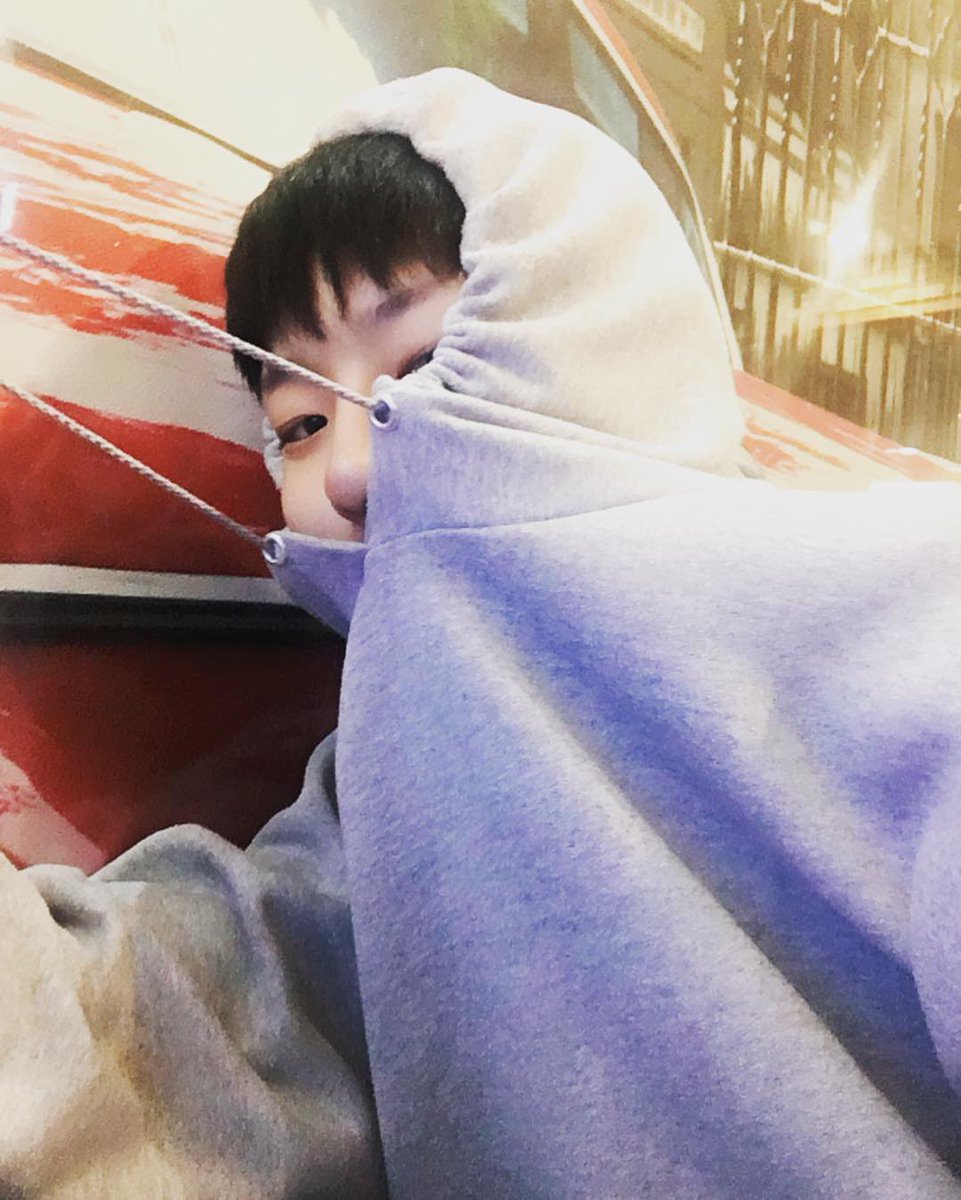 timetocsy's tweet photo. 160919 조승연

From: seungyoun instagram update https://t.co/1YEThftqrX