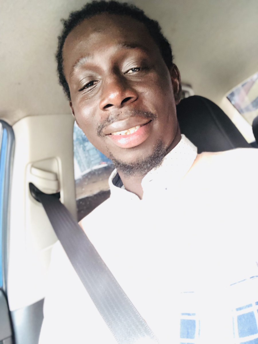 skandaldf3's tweet image. Bonne journée de travail la famille. Entreprendre et réussir chez nous, c’est possible!!! F O C U S!!! #Mlpsoldiermindset #MLPBOSS #MLP #lafamiliagang #BelieveAllah #RNDRT #Ivenc #GuineeLove 🇬🇳