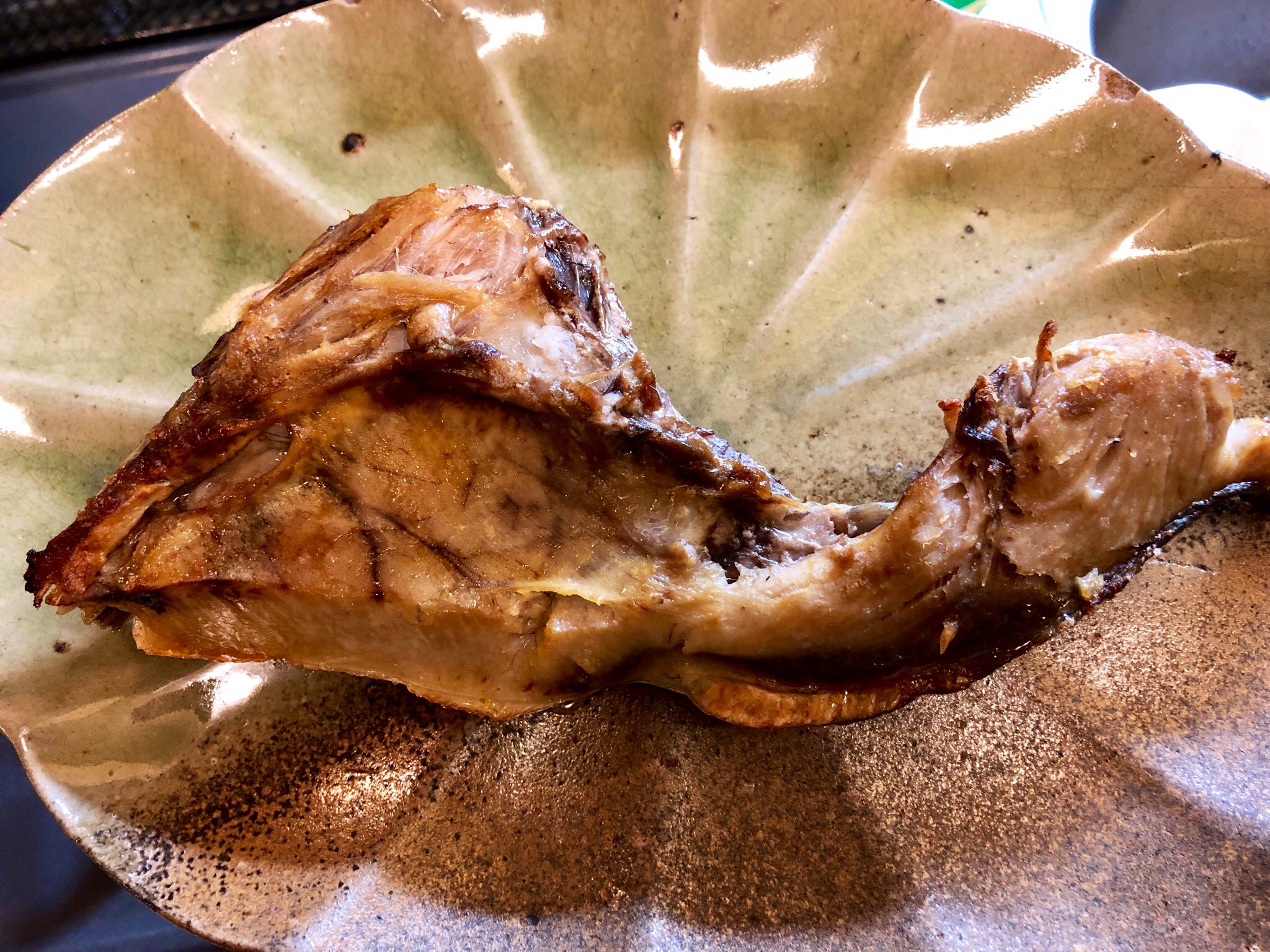 おりえ めちゃくちゃ美味いぶりカマ焼きを食べている 大根おろし わさび からしで コツを聞いたので 追記