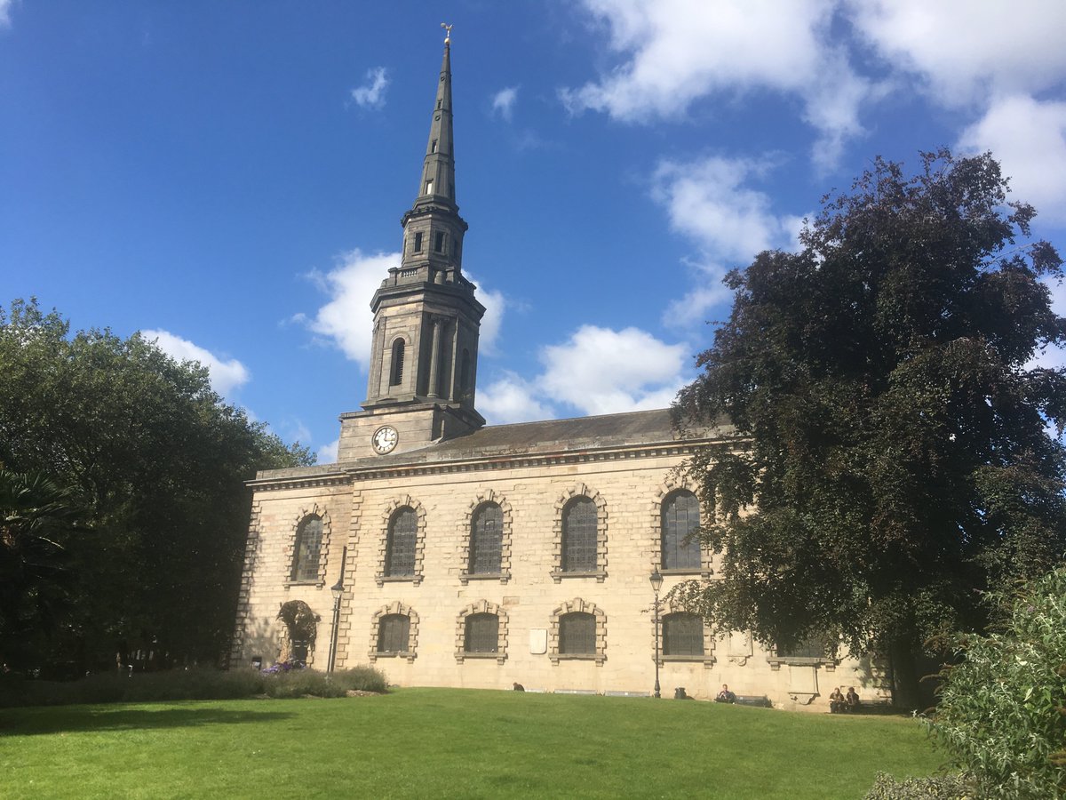avacurate's tweet photo. ST Paul's Church Looking lovely in the sun yesterday in the Jewellery Quarter. Only 2 days to go untill Saturday's performance of #WattsOrbit @StPaulsChurchJQ @BirminghamJQ @BHeritageWeek @watt2019 https://t.co/8n0gzcEvKV
