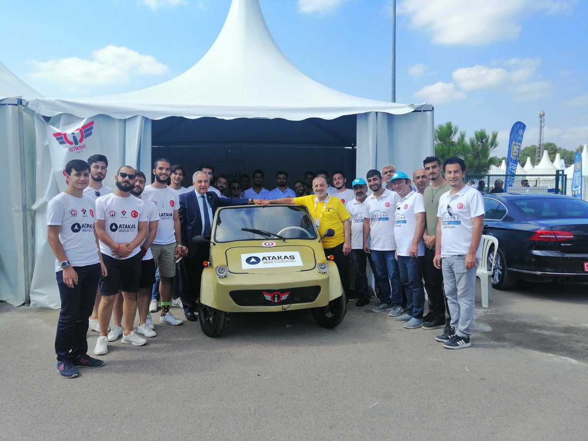 Adıyaman Universitesi rektör hocamız ve Sayın <a href="/TurkayDereli/">Türkay Dereli</a> hocamız ile birlikte aracımızı inceledik.