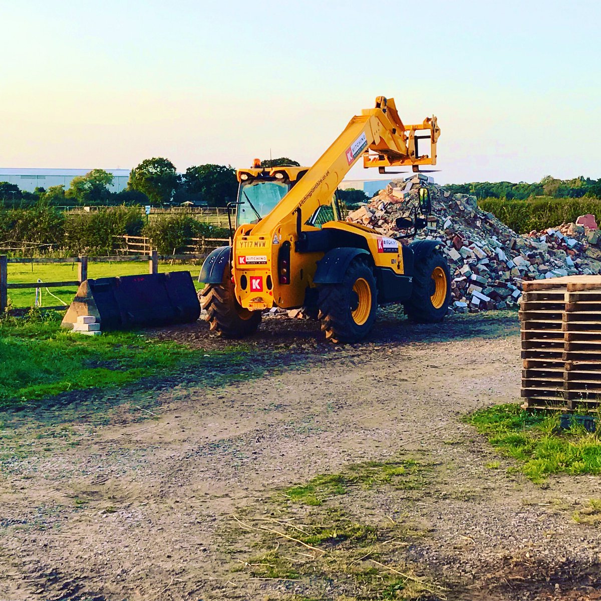 Kitching Plant Hire Ltd On Twitter One Of Our Jcb 531 70