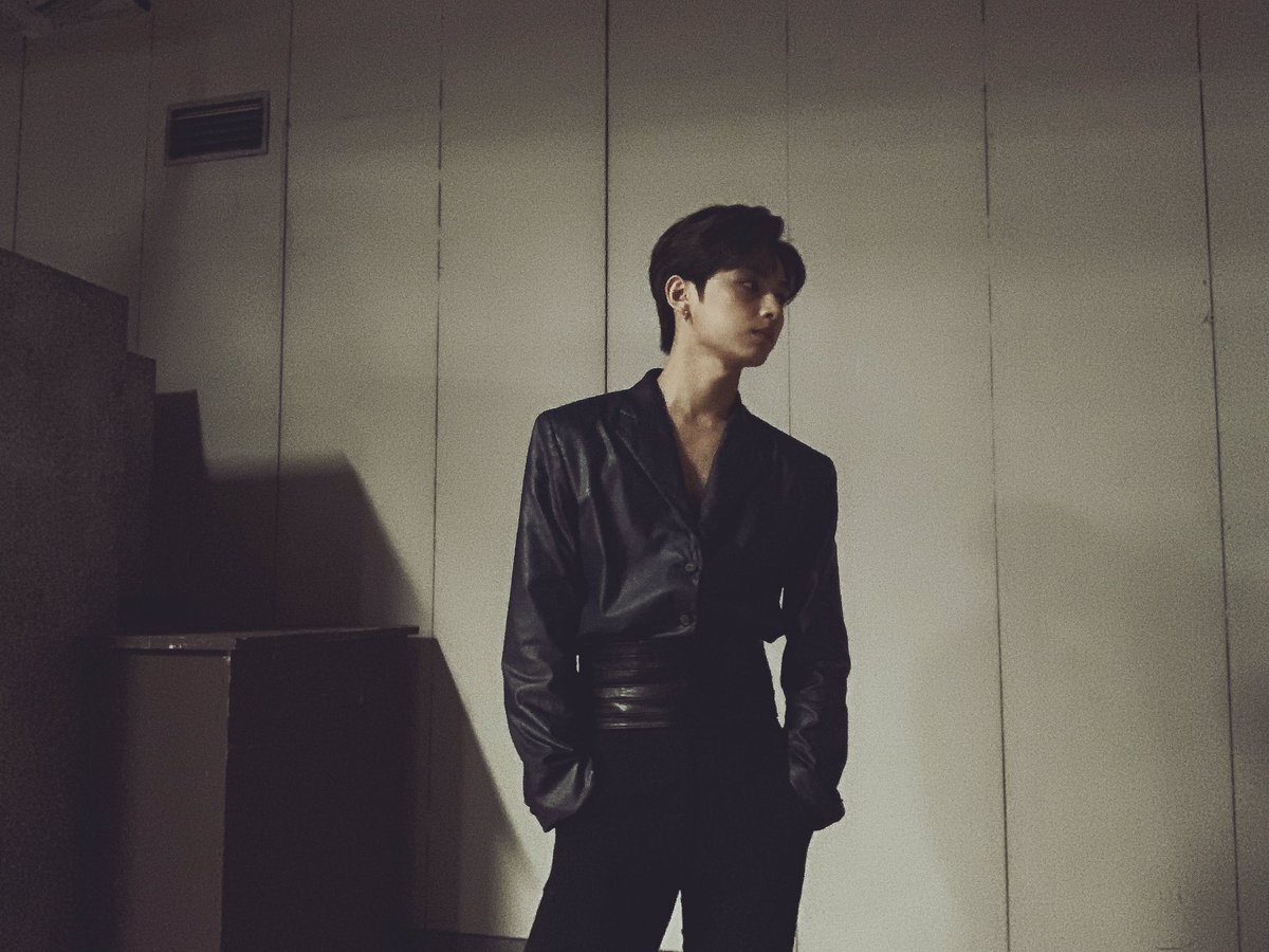 pledis_17's tweet photo. [17'S JUN] 독 : Fear 🎵 https://t.co/iJnfc6sVVB
