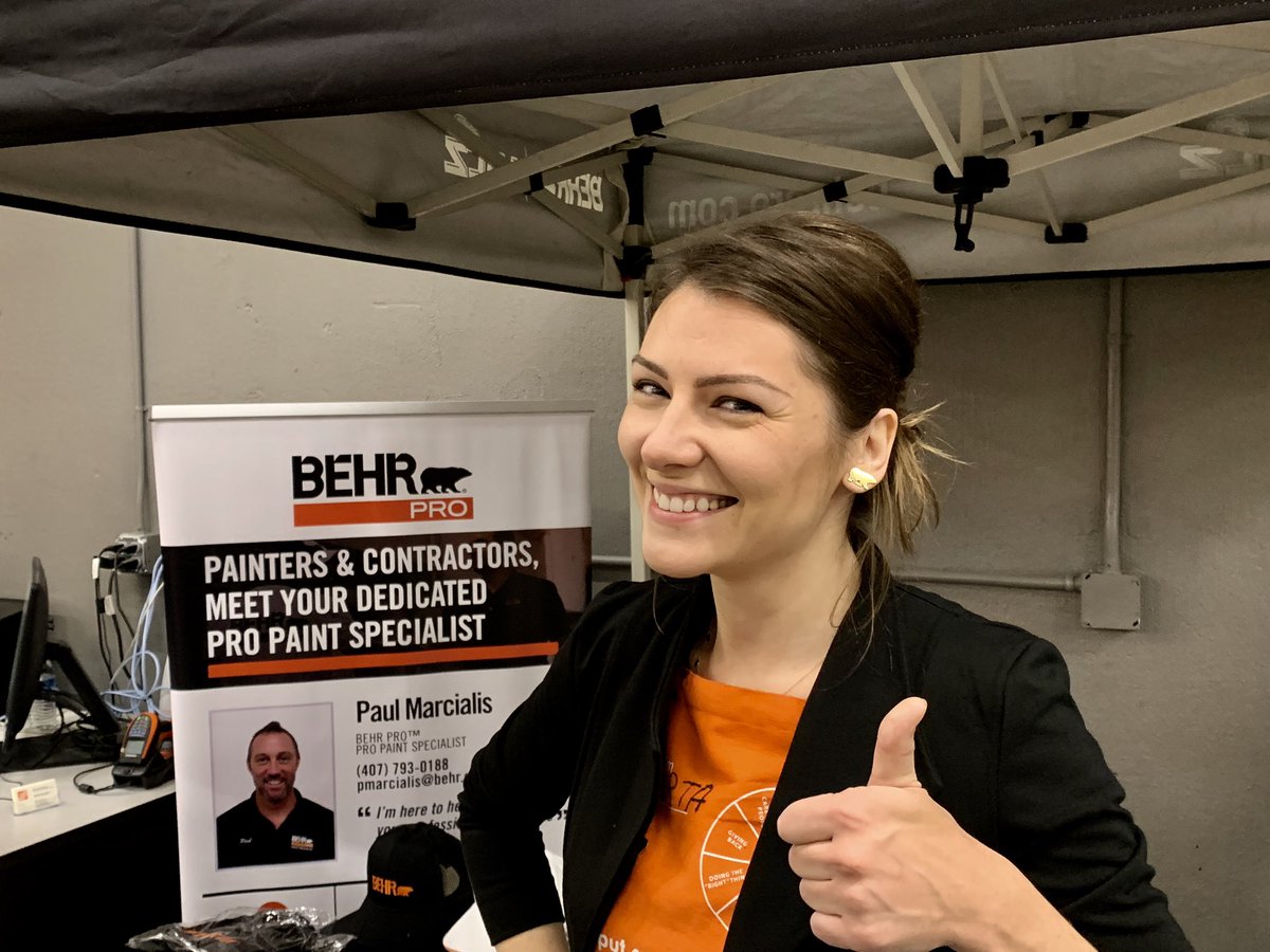 BertaSimberg's tweet photo. All BEHR committed early in the morning for the Pro event at #287🐻 https://t.co/hk1gozUwAN