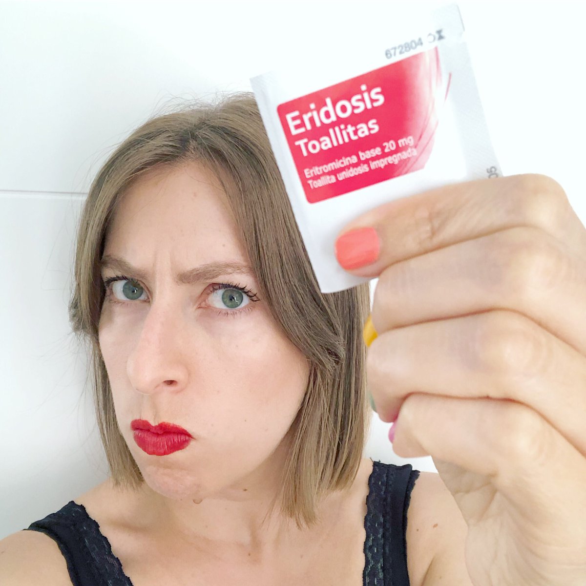 Deborah García "¡Las toallitas Eridosis para el acné son un medicamento, un cosmético! 🧶Hilo... https://t.co/9NxbhnXrsj" / Twitter