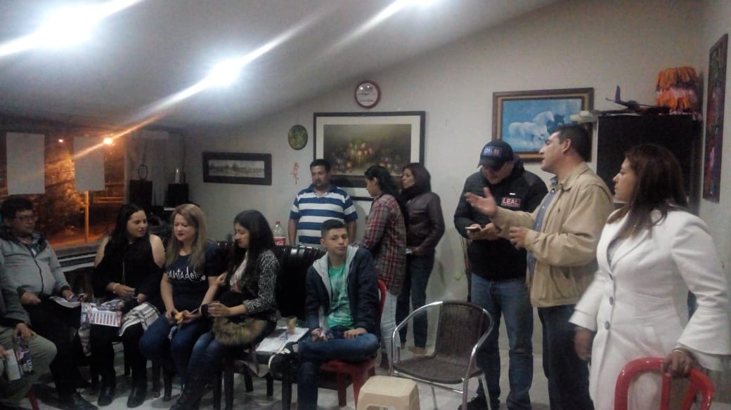 MisionTunja's tweet photo. # FelizDía De la mano con la gente  llegaremos @ConcejoTunja 2020-2023. Mis aportes están  fundamentados en la inclusión social, el cuidado del medio ambiente, una mejor movilidad. #Tunja merece seguir creciendo de forma ordenada...
#Vota8ConcejoTunja
@PCambioRadical https://t.co/XQ0RgZKjPL