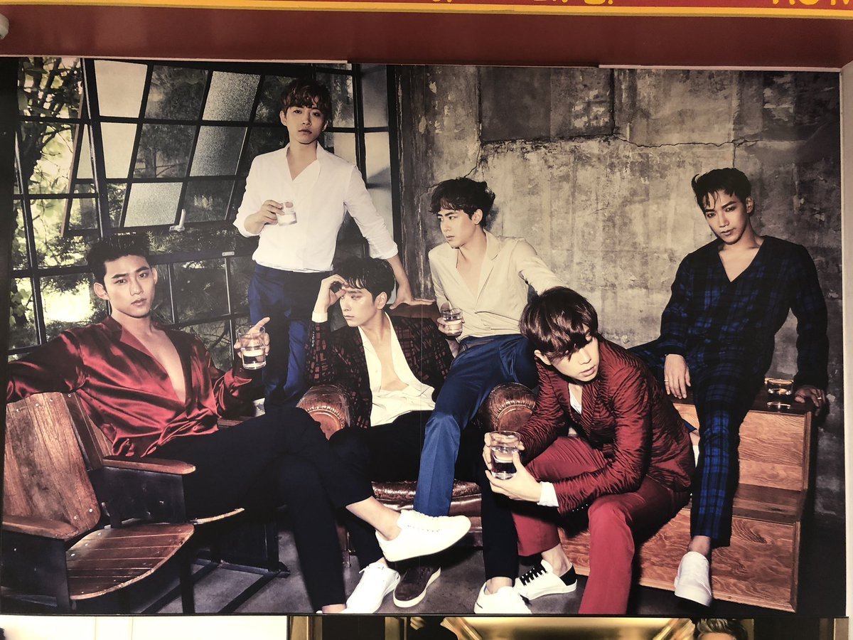 Yukitaec3041227's tweet photo. 『2PM BEST in Korea2~
 2012-2017~』パネル展💖❤💚💙💛💜
見てきました！
懐かしい写真を大きなパネルで見れるのは幸せですね︎💕︎💕
この時間は空いてて、ゆっくり撮影出来ました😆😆

#2PM_BEST https://t.co/LoP1vuAxWr