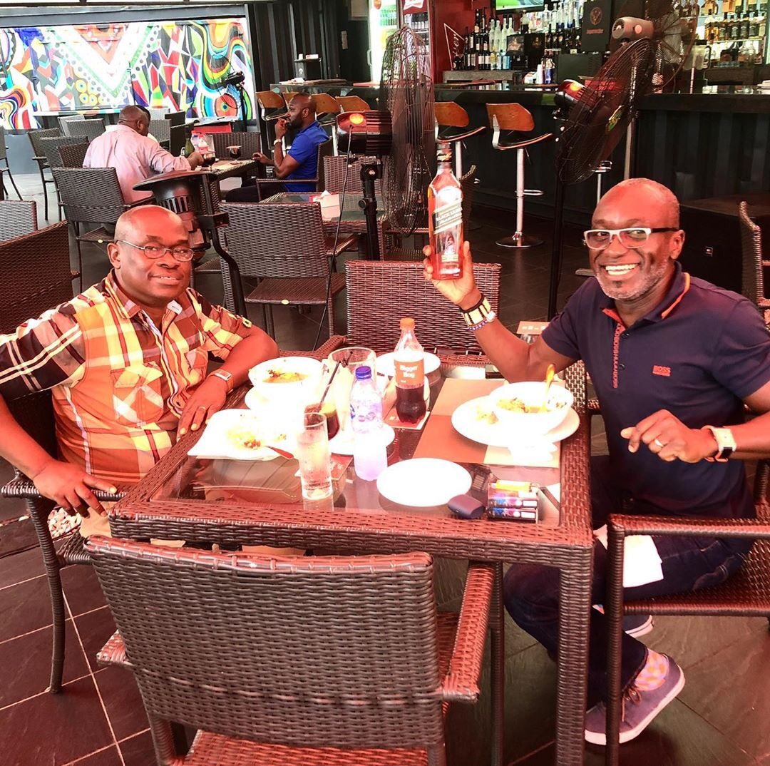 XovarNG's tweet photo. “Loyal customers, they don’t just come back, they don’t simply recommend you, they insist that their friends do business with you.” ~ Chip Bell
#CustomerAppreciation ❤
#lagos #xovar #bbnaija2019 #ThursdayMotivation #osinbajo #ekomustmove https://t.co/zGKantbwBi