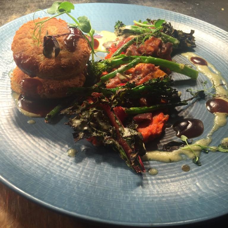 Our new Vegetarian option - Falafel Pancakes, served with Tomato&Shallot Tapenade, Cashew, Basil and Lemon Dressing 👌😋😋😋
