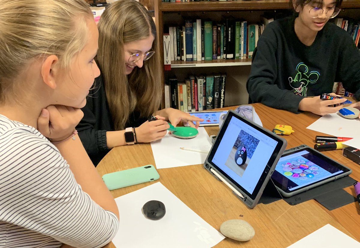 EmbleyBoarding's tweet image. ‘You rock!’ ~ The first activity from our new Wellbeing Wednesday initiative was popular with boys &amp;amp; girls alike last night; the boarders came up with some cheerful &amp;amp; meaningful designs! 🎨 #pebblepainting #wellbeingwednesday #beeyourself #iloveboarding @EmbleySenior @BSAboarding