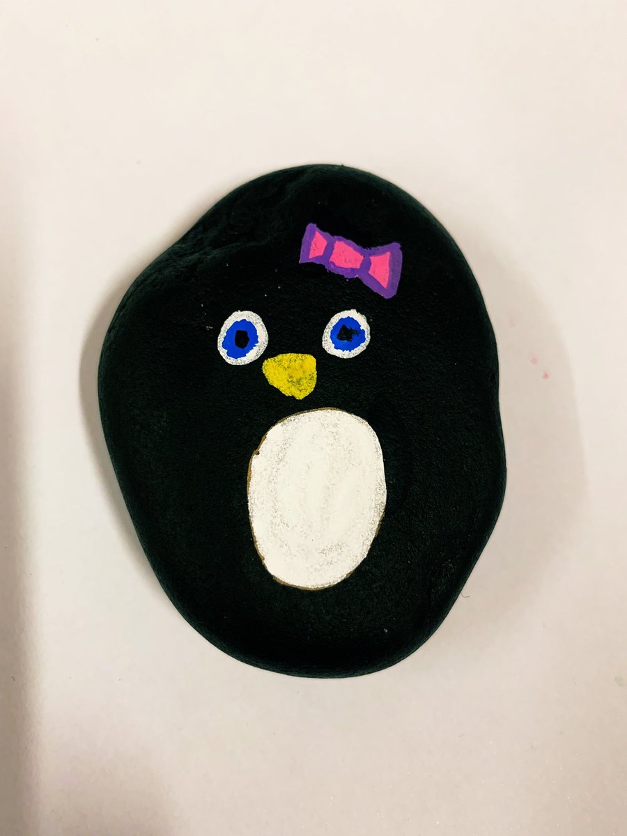 EmbleyBoarding's tweet image. ‘You rock!’ ~ The first activity from our new Wellbeing Wednesday initiative was popular with boys &amp;amp; girls alike last night; the boarders came up with some cheerful &amp;amp; meaningful designs! 🎨 #pebblepainting #wellbeingwednesday #beeyourself #iloveboarding @EmbleySenior @BSAboarding