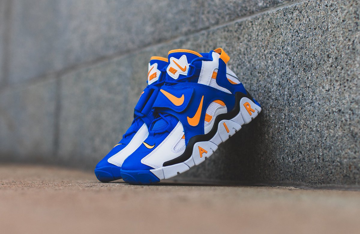 nike air barrage mid white laser orange